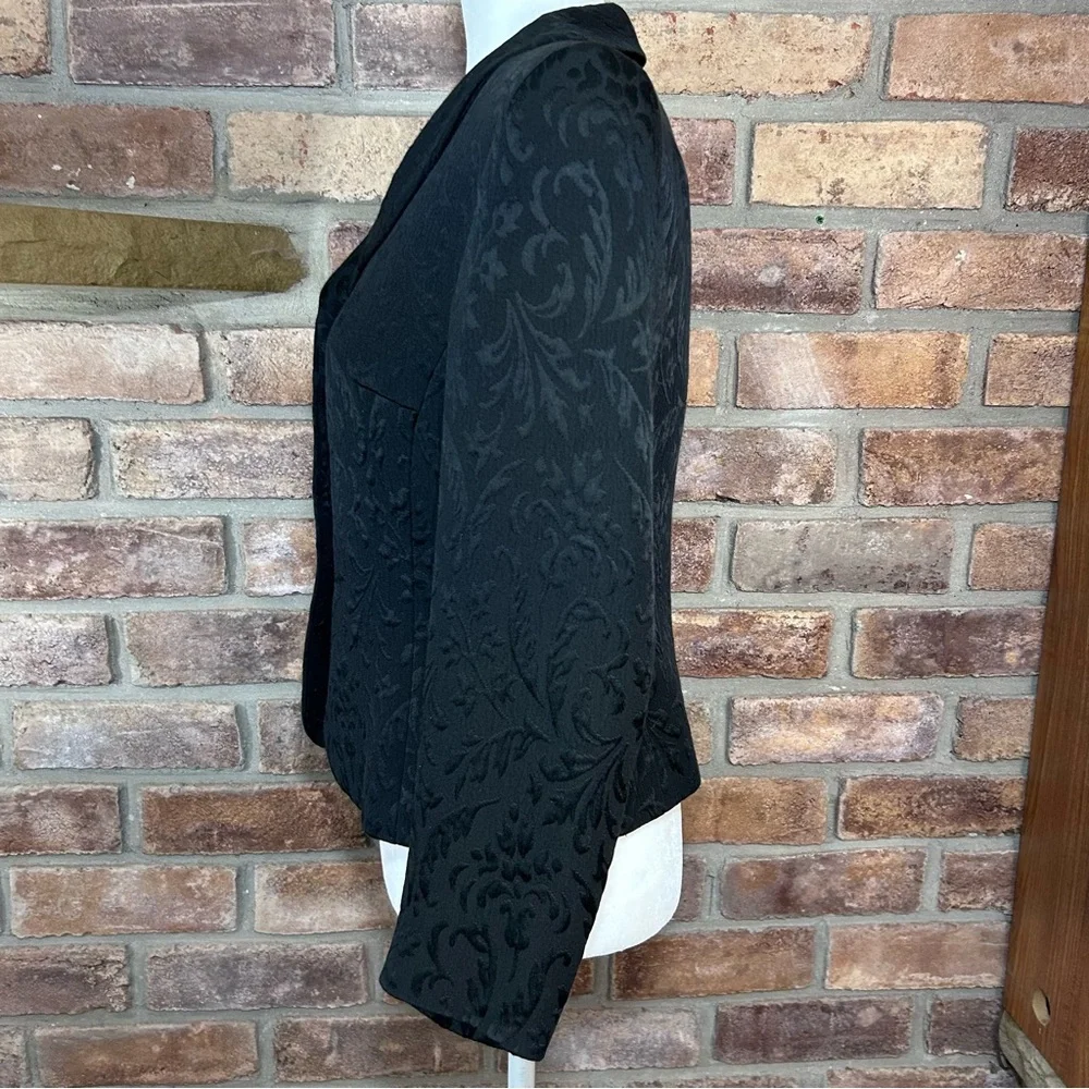 Ann Taylor Black Brocade Textured Fitted Blazer - Picture 2 of 10